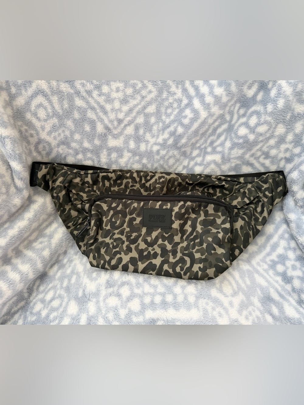 PINK Victoria's Secret Oversized Fanny Pack Belt Bag